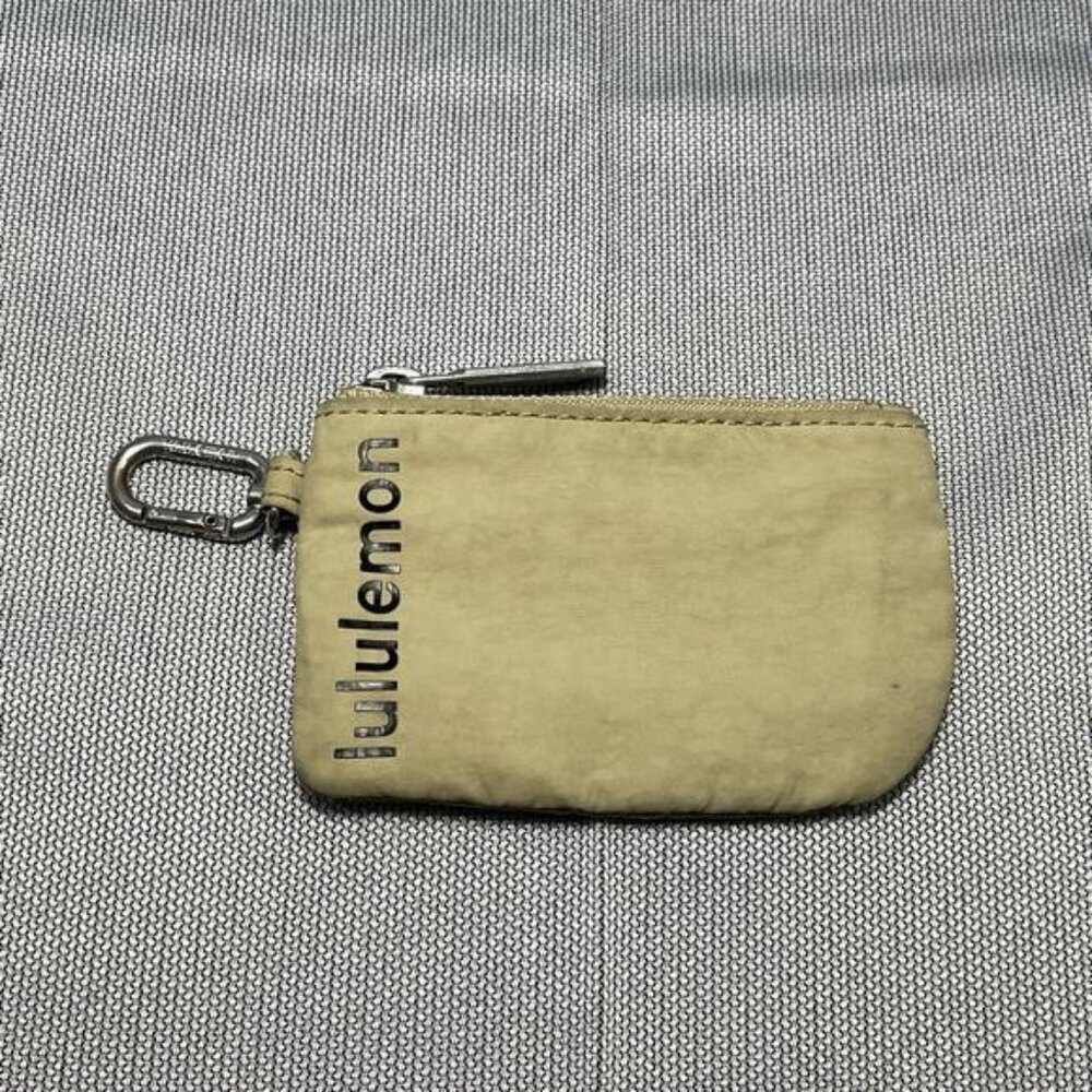 Lululemon Pouch Wristlet Beige Recycled Nylon Zip with Carabiner Clip Incomplete